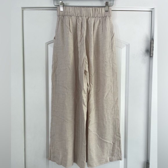 H&M Lightweight Wide Leg Pants - 2 - Picture 3 of 4